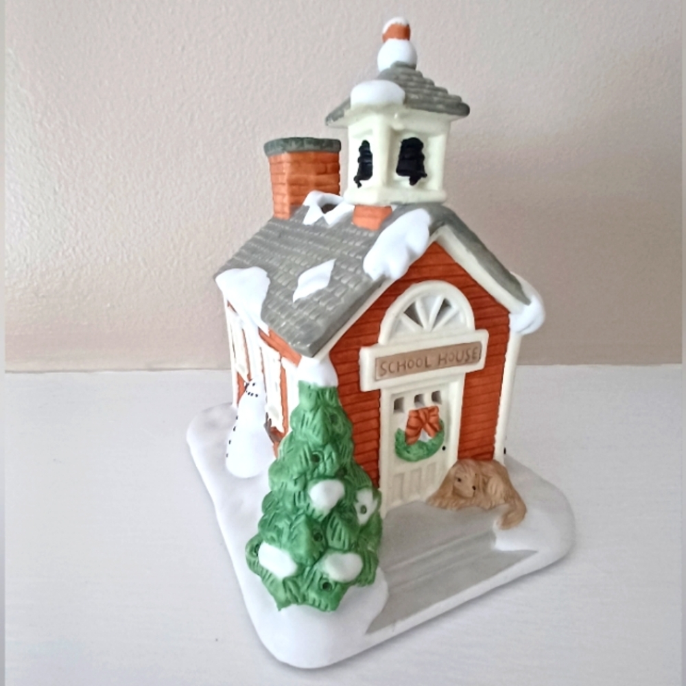 EUC PartyLite Painted Porcelain School House Tealight House